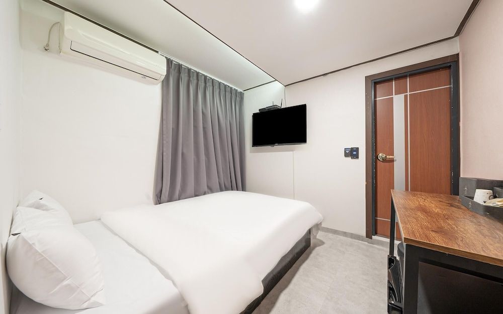 Sillim The Story Room (Mini room parking is not possible ID )