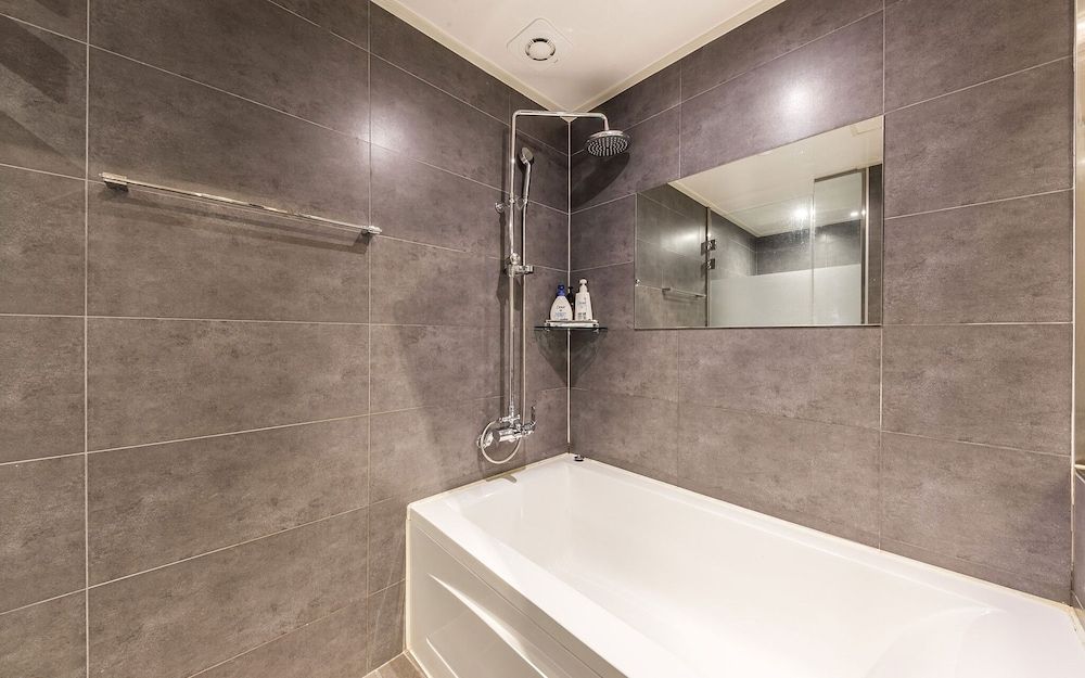 undefined Jongno Hertz 6