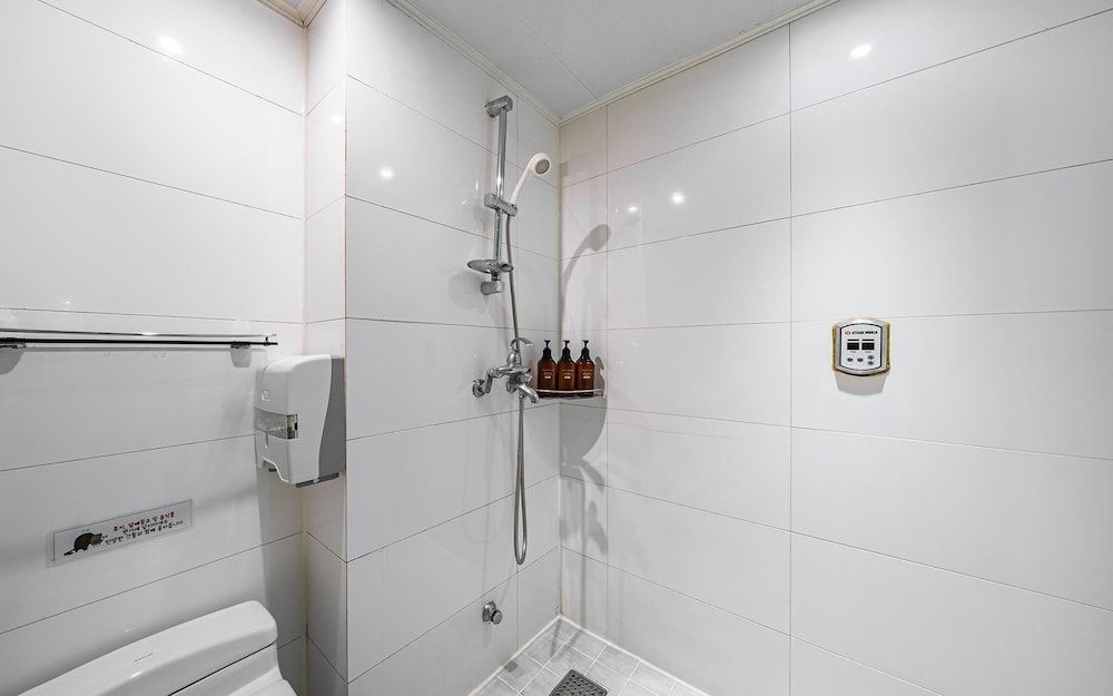 Wangsimni Jouvence Room (Twin - Consecutive nights not allowed) 4