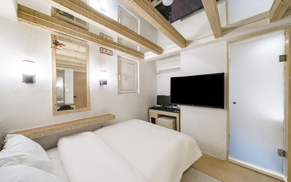 Wangsimni Jouvence Room (Standard room - no consecutive nights) 13