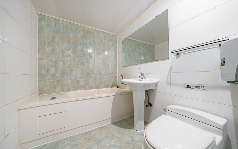 Wangsimni Jouvence Room (Twin - Consecutive nights not allowed) 3