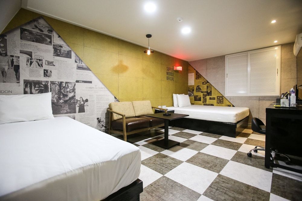 Sillim Cool Room (Special room (twin free viewing of Ne)