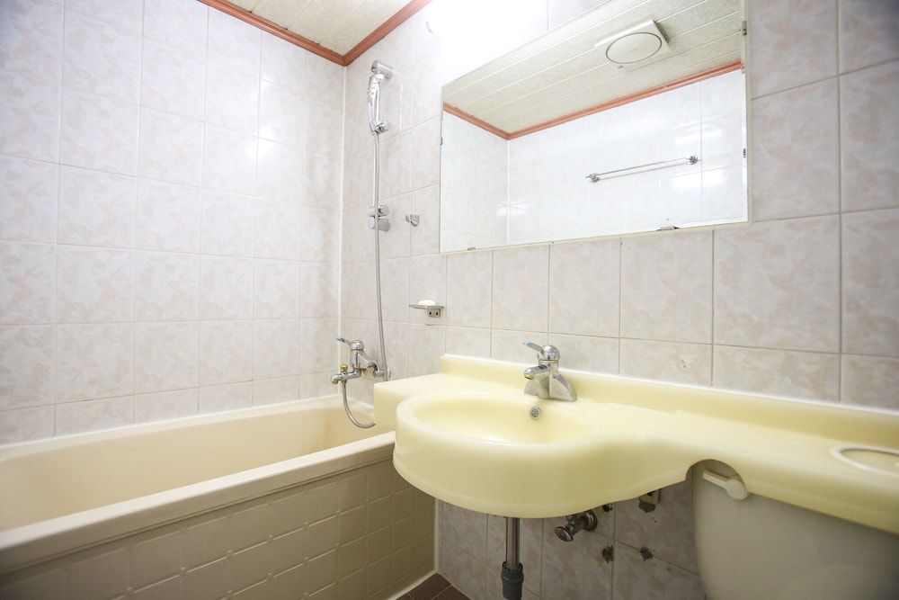 Sillim Cool Room (Standard Room B (Free viewing of Netf) 5