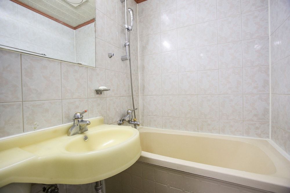 Sillim Cool Room (Standard Room A (Free viewing of Netf) 14