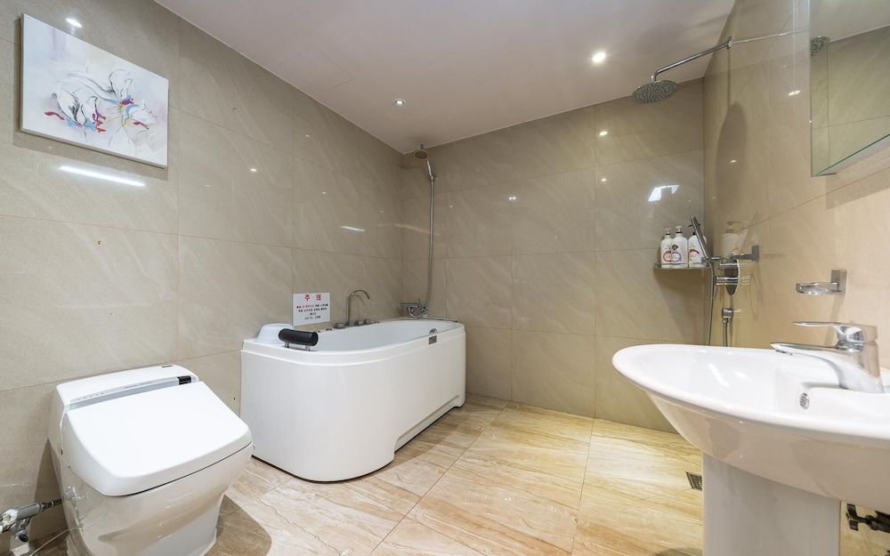 undefined Yeongdeungpo Hotel Geugose 6