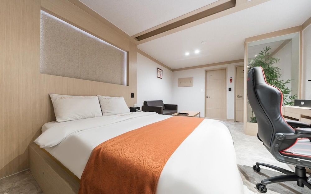 undefined Yeongdeungpo Hotel Geugose 9