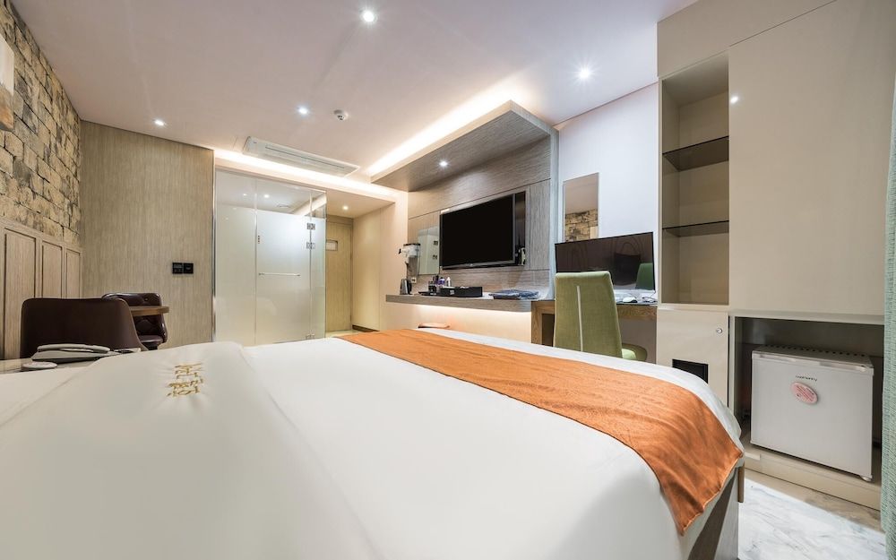 undefined Yeongdeungpo Hotel Geugose 5
