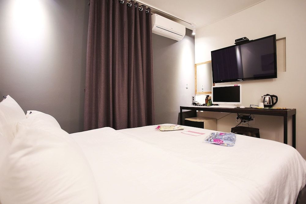 Yaja Gangnam Nonhyeon Room (Standard room) 10