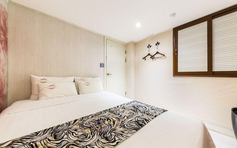 undefined Yaksu Prince Motel 8