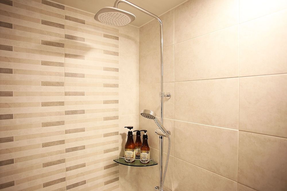 Mia Kanu Room (Special Room) 16