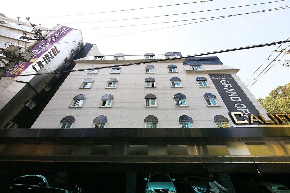 undefined Samsung California