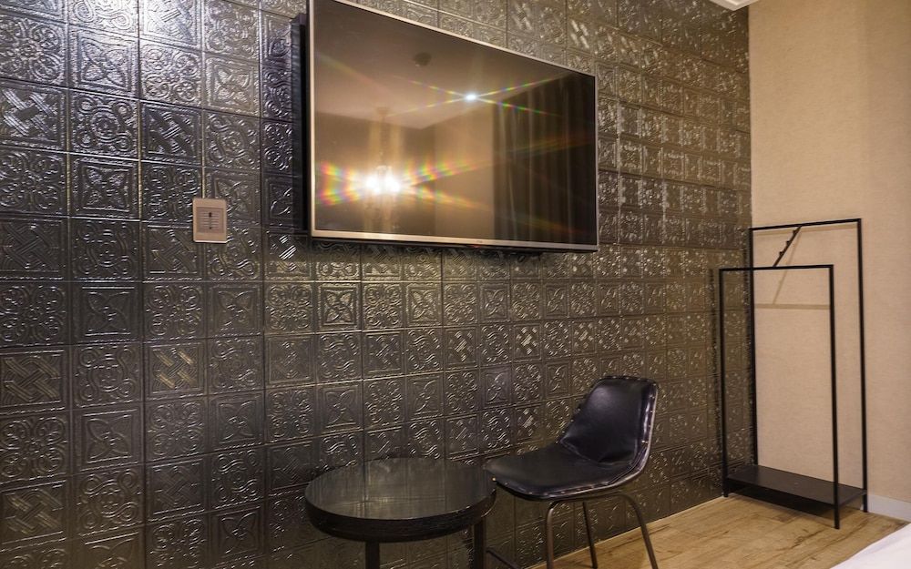 Sangbong Salmon Room (Suite - RTX 2060 1PC (Disney Plus ava) 14