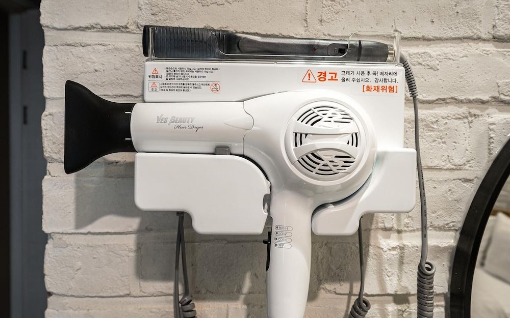 Sangbong Salmon Room (Suite - RTX 2060 1PC (Disney Plus ava) 9