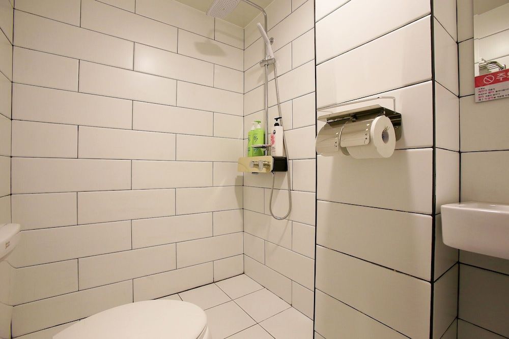 Wolgok Galaxy 2 Room (Standard B) 18