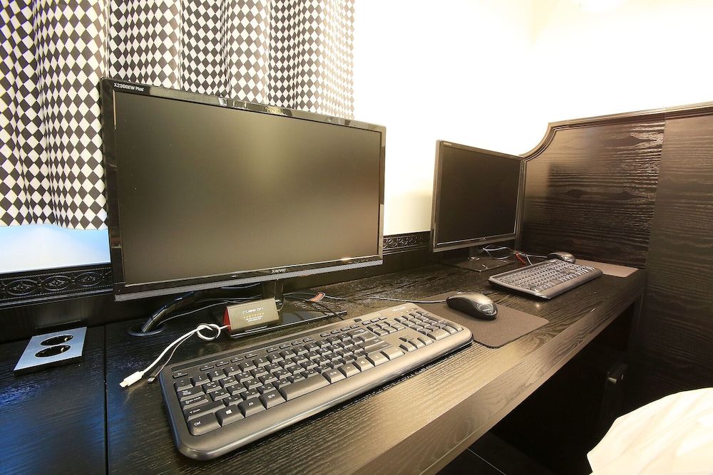 Sincheon Lavieen Hotel Room (Deluxe (Netflix)) 6