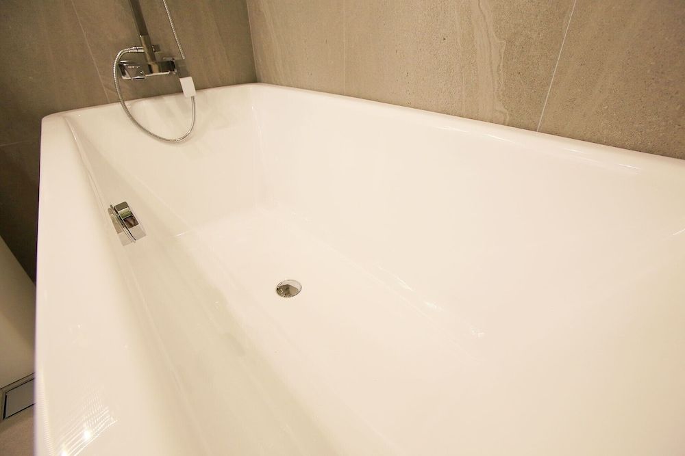 Sincheon Lavieen Hotel Room (Deluxe (Netflix)) 4