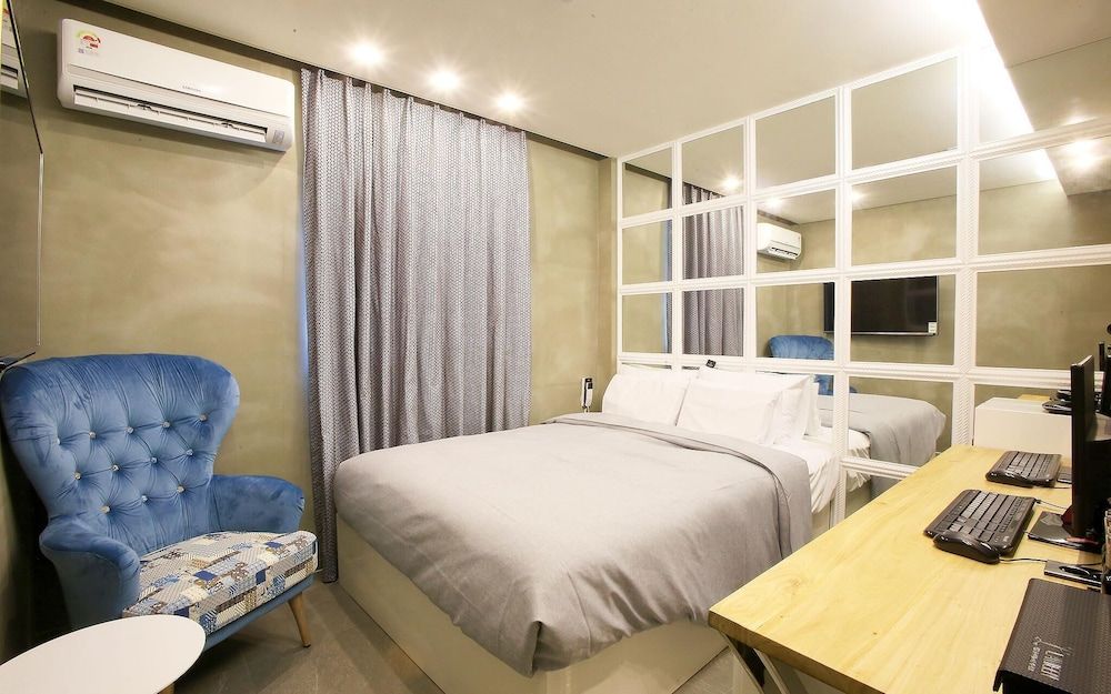 Sincheon Lavieen Hotel Room (Standard - Walkie Special (No Parking)