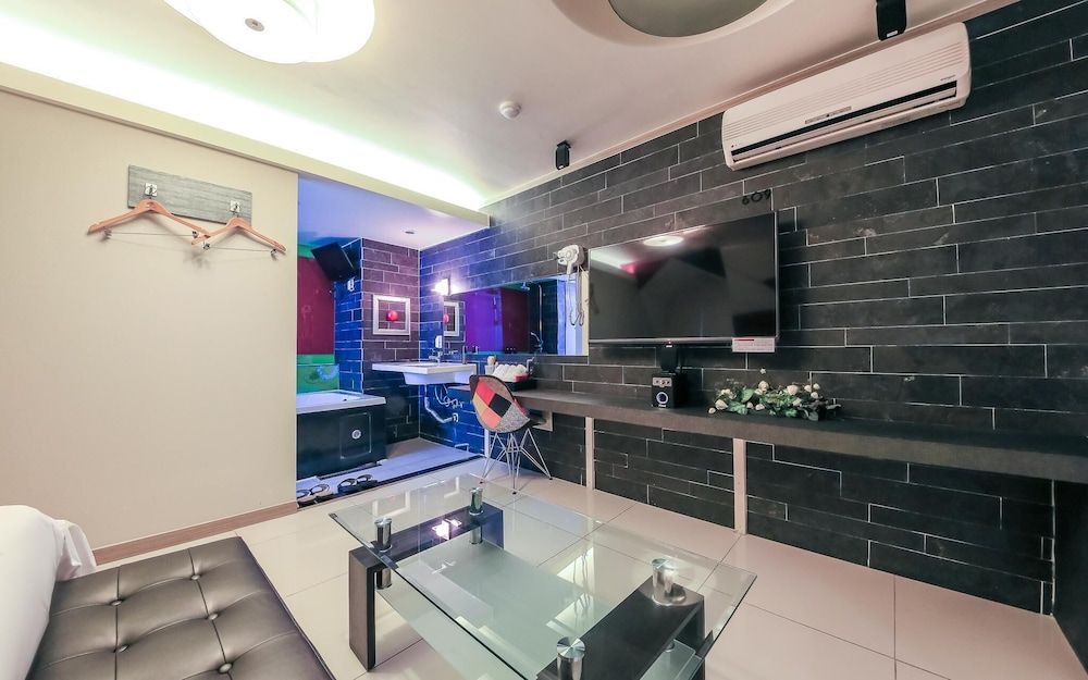 Sangbong Carlton Room (Premium random assignment - Weekdays ) 13