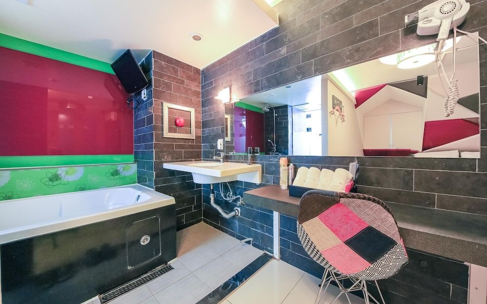 Sangbong Carlton Room (Premium random assignment - Weekdays ) 14