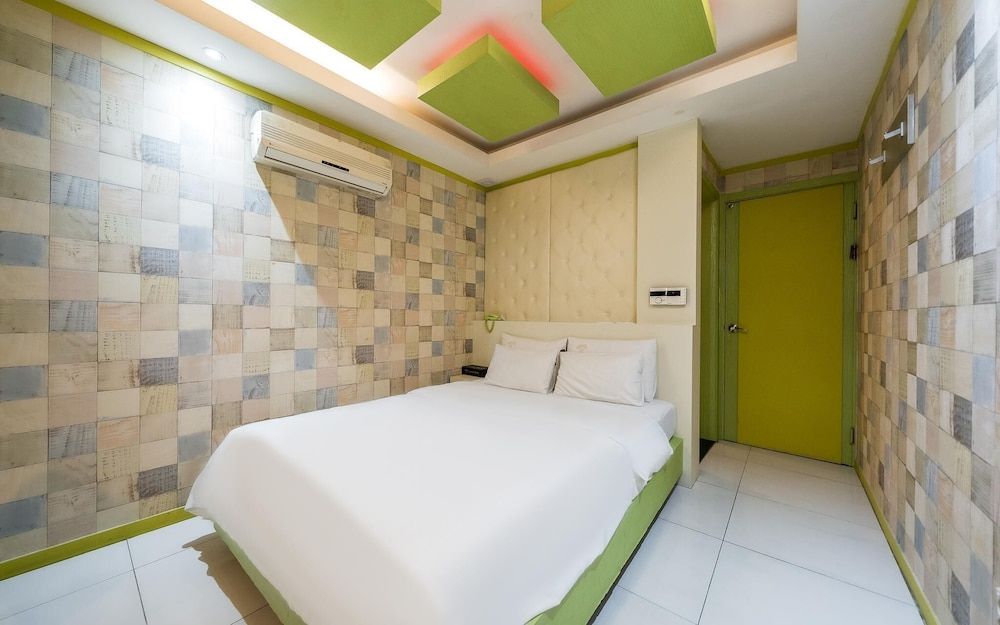 Sangbong Carlton Room (Standard - Weekdays closing time 22:3) 2