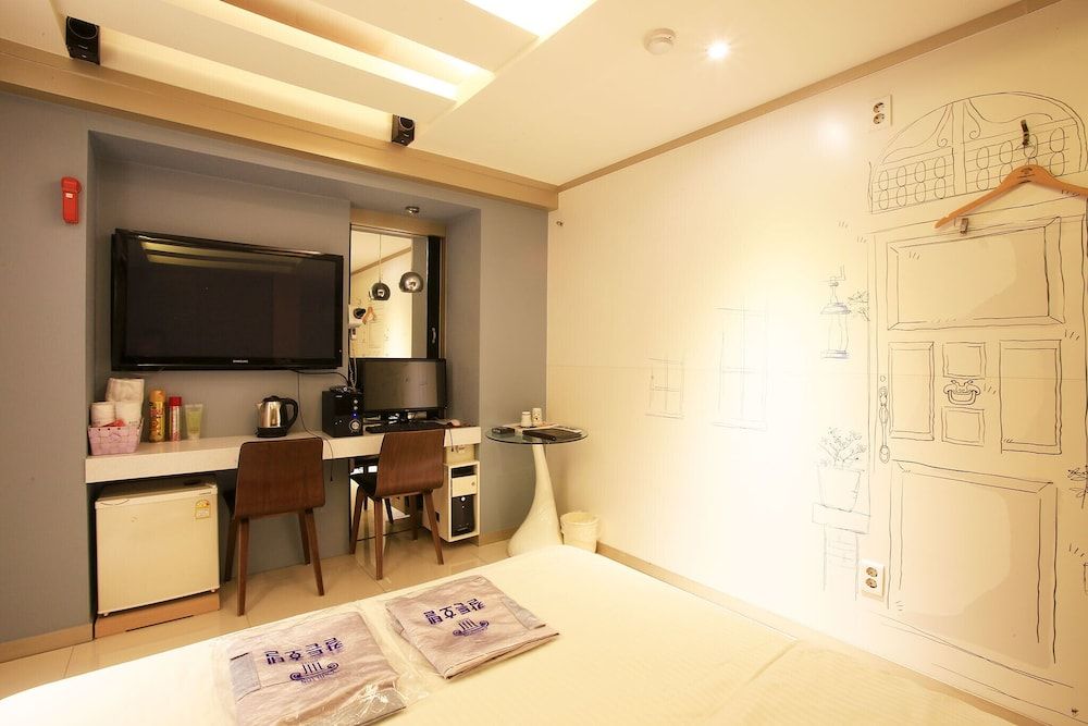 undefined Sangbong Carlton 3