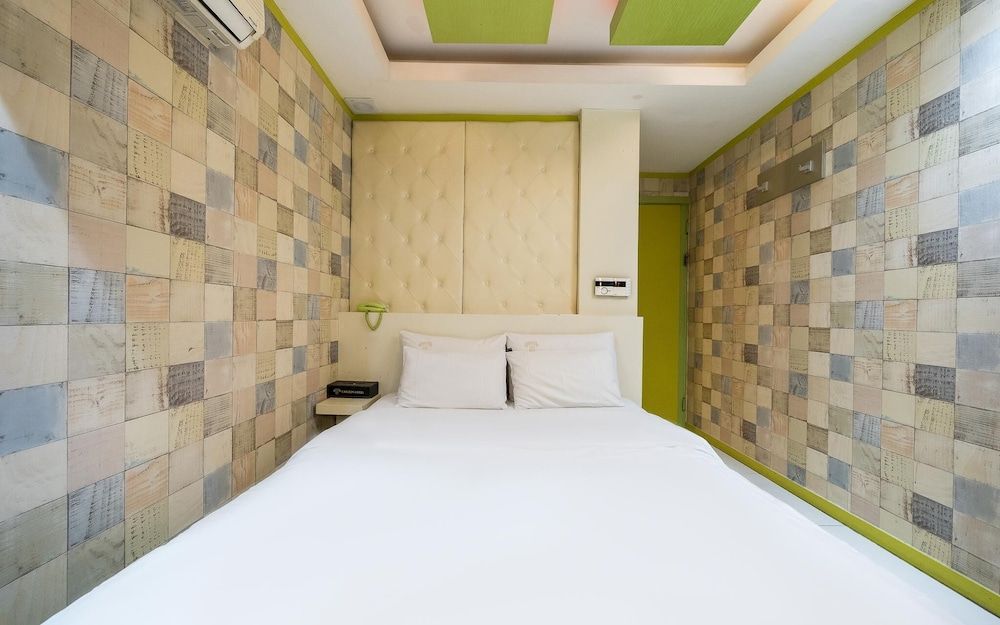 Sangbong Carlton Room (Standard - Weekdays closing time 22:3) 4