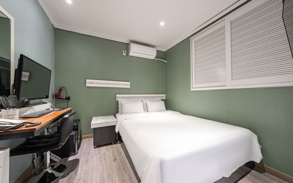 undefined Suyu Jjak 8