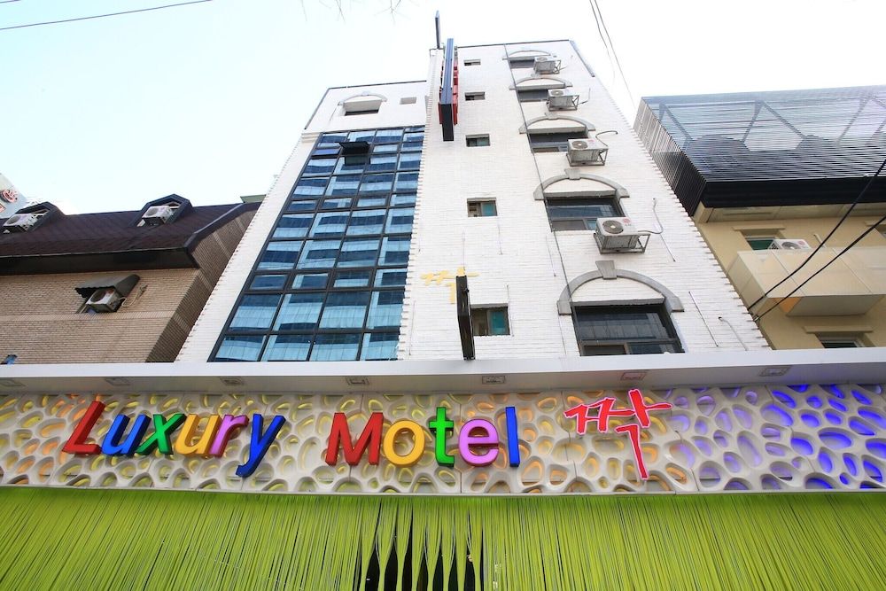 undefined Suyu Jjak 4