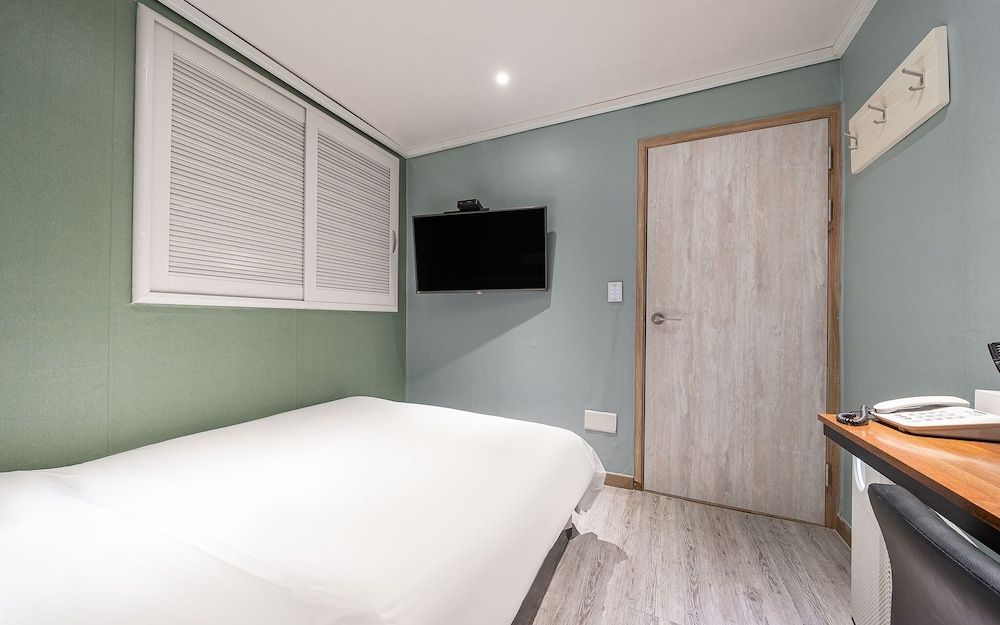 undefined Suyu Jjak 10