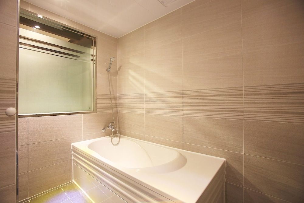 Suyu Young Hotel Room (Special Room) 7