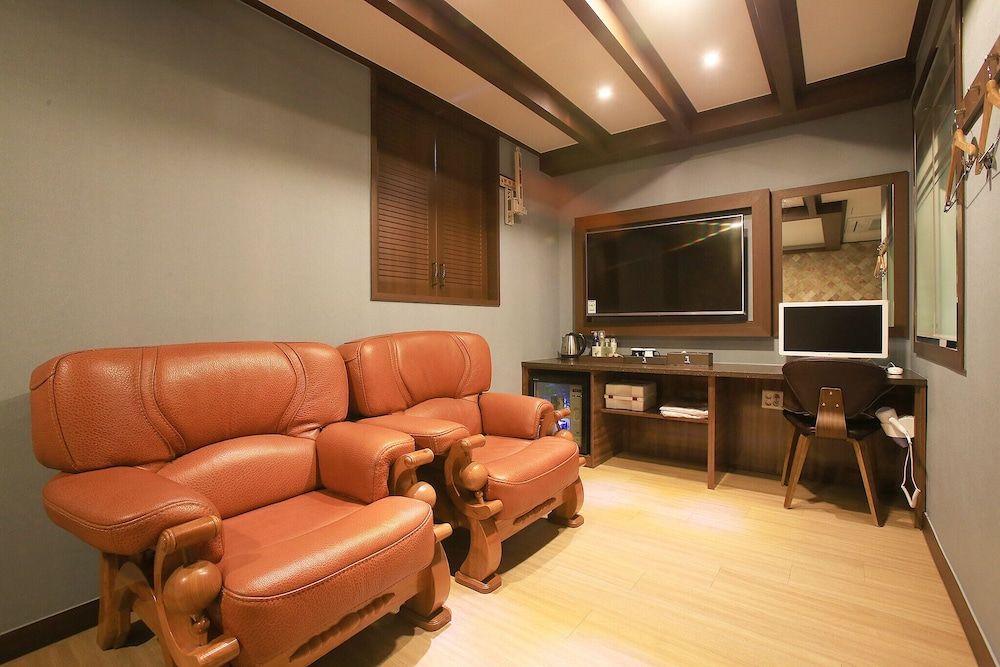 Suyu Young Hotel Room (Special Room) 5