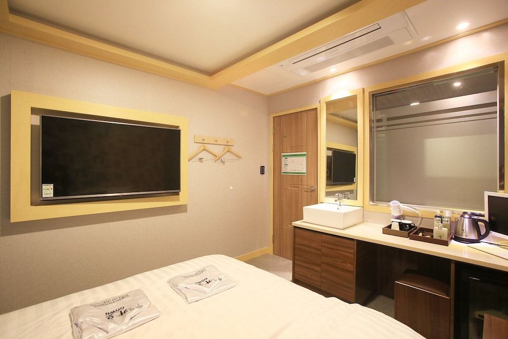 Suyu Young Hotel Room (Standard Room) 14