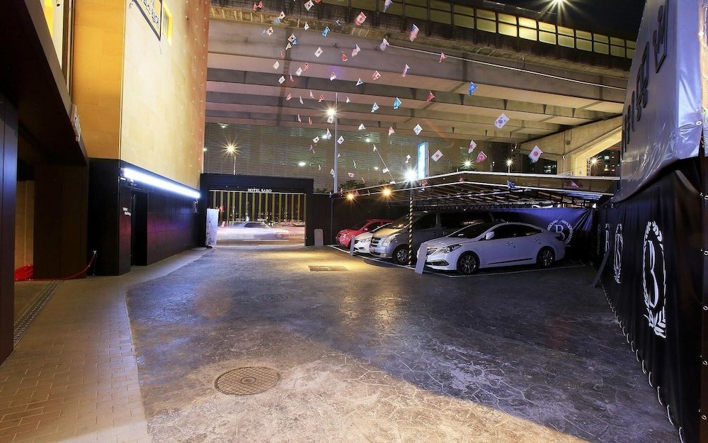 undefined Wolgok Hotel Baro 2