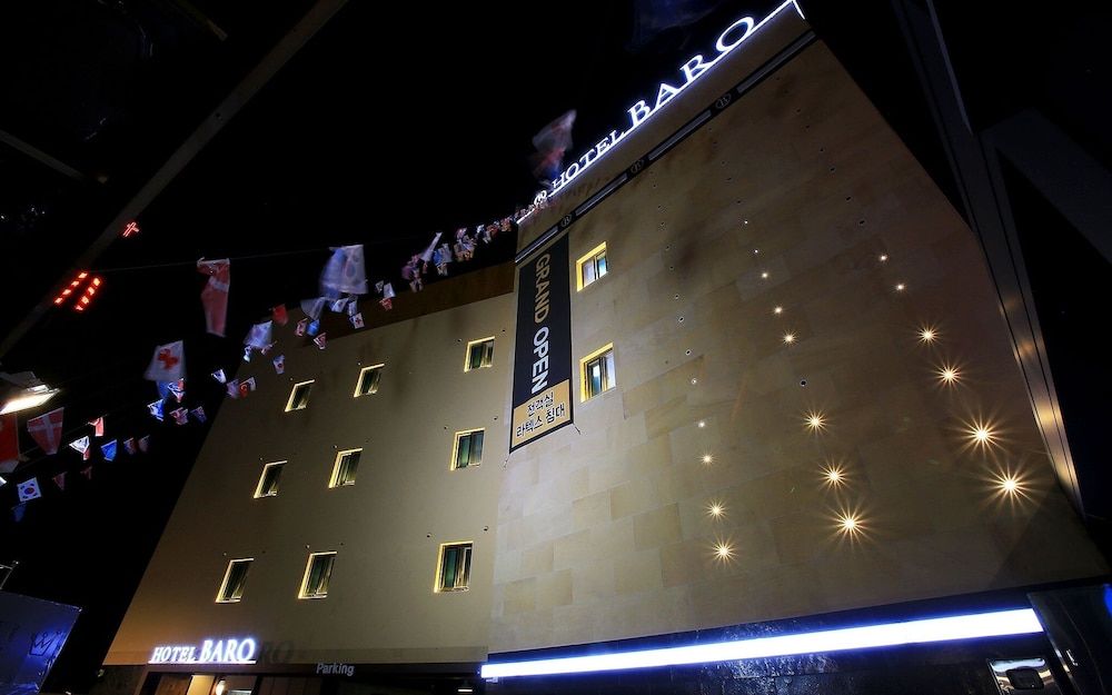 undefined Wolgok Hotel Baro 4