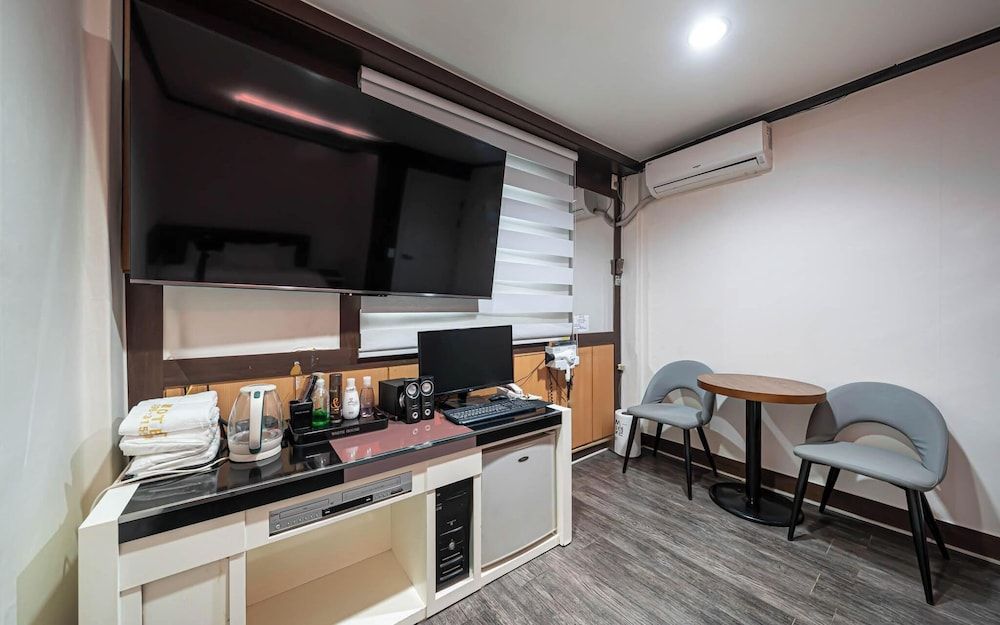 undefined Sangbong M 8