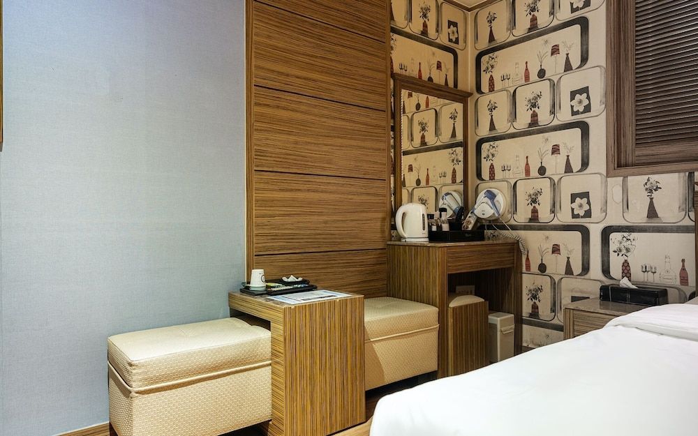 Nowon V Room (Standard (Netflix Available)) 5