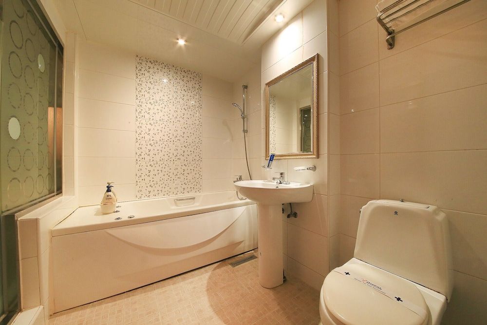 Nowon V Room (Special Room C (Netflix Available)) 11