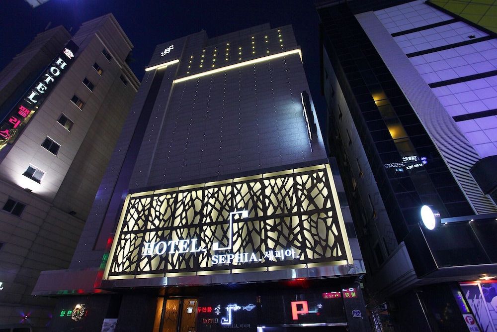 undefined Nowon Sepia