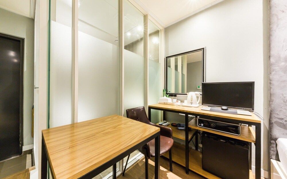 undefined Dobong Dobongsan Motel 4