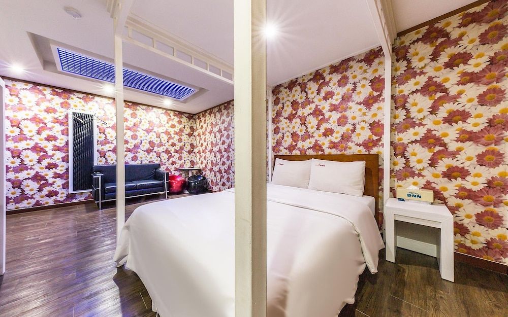 undefined Gangnam BNN 4