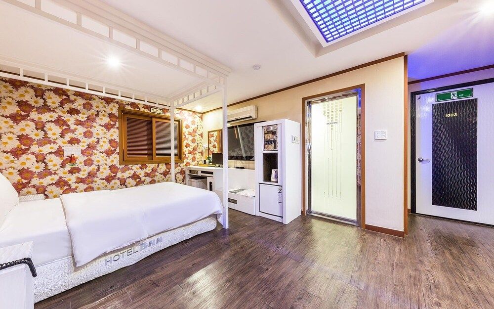 undefined Gangnam BNN 6