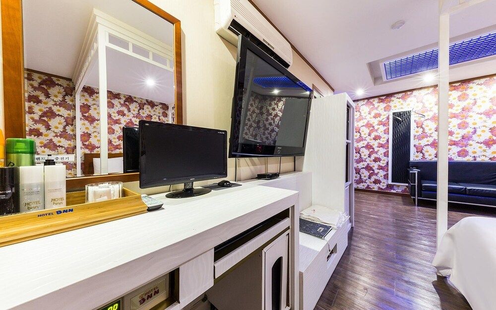 undefined Gangnam BNN 9