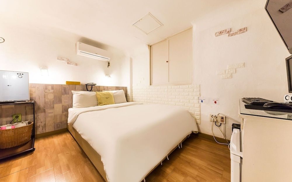 Bangbae Oslo Room (Standard)