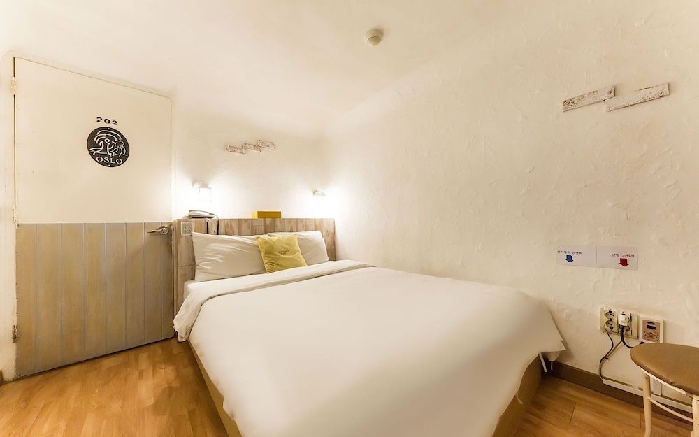 Bangbae Oslo Room (Standard) 6