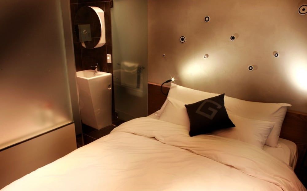 undefined Yeongdeungpo Hotel Galaxy 7