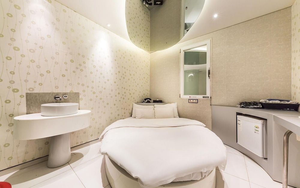 undefined Yeongdeungpo Hotel Galaxy 10