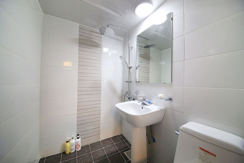 Mia Hue Room (Special Room) 12