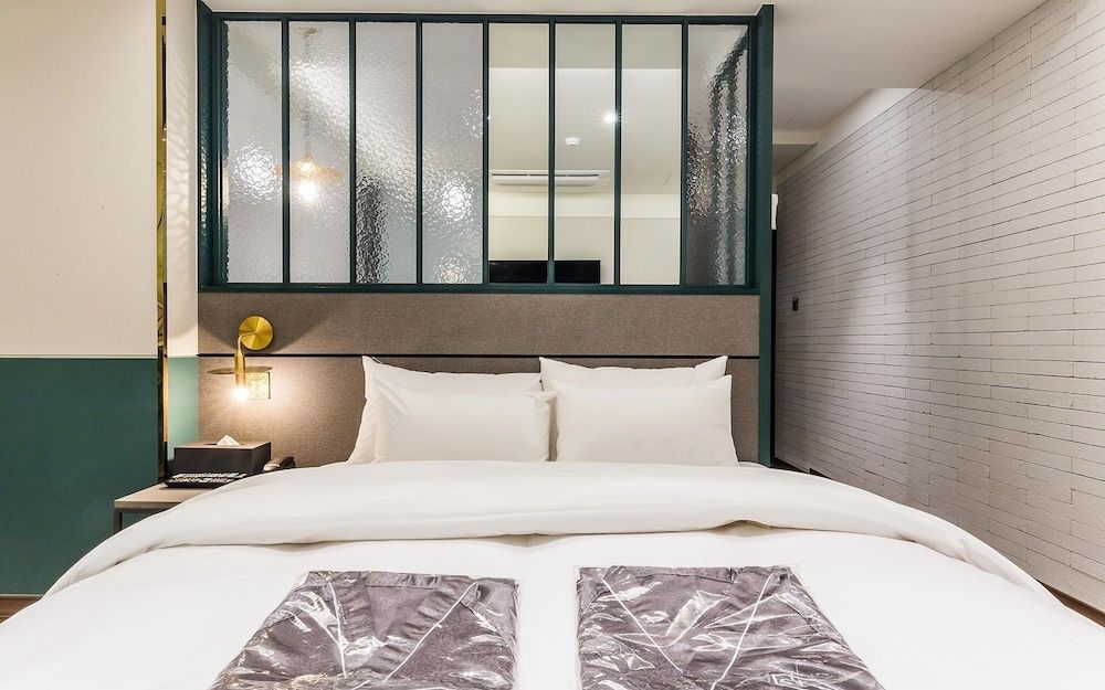 Bangbae Style Room (Suite) 14