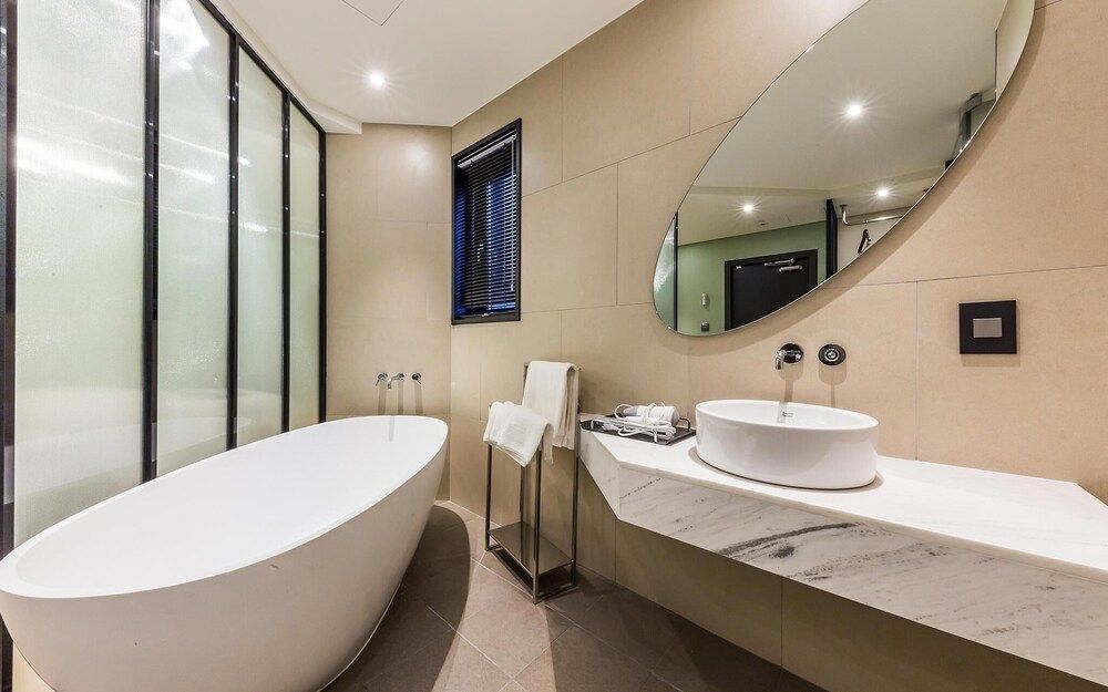 Bangbae Style Room (Suite) 31