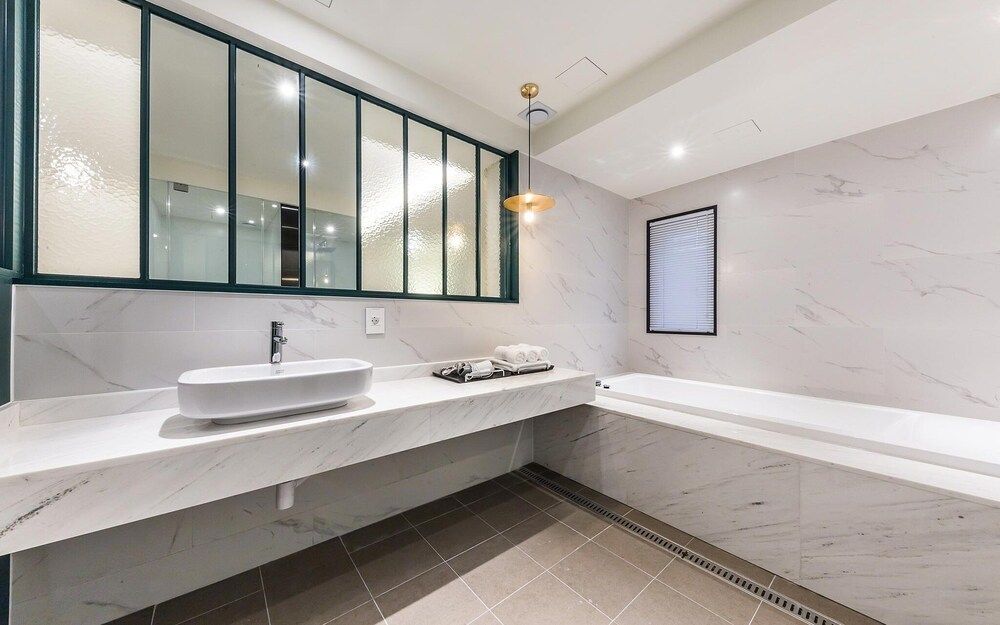 Bangbae Style Room (Suite) 21